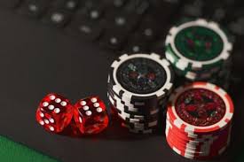 Зеркало Casino Wilder